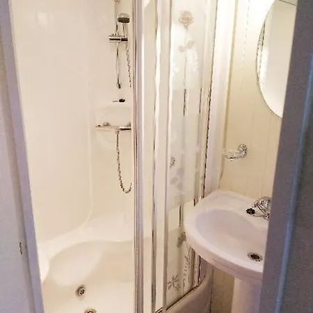 District Home, Near Ennerdale - Inglenook 06 - Free Wifi Holiday home Workington